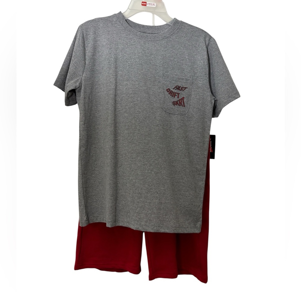 Gray‎ and Red Graphic T-Shirt and Shorts Set